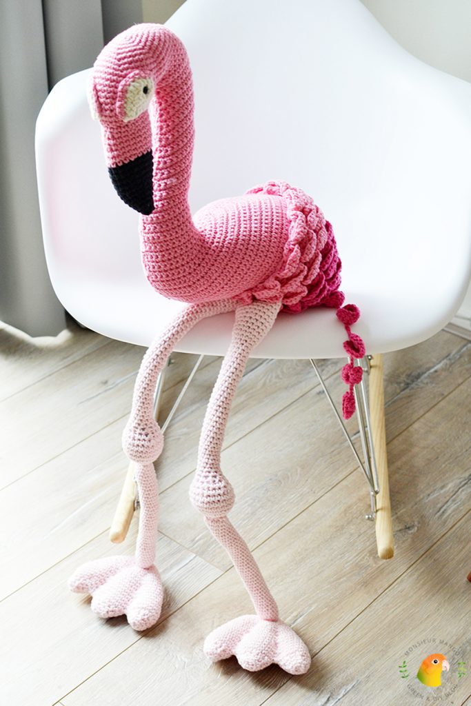 Afbeelding Echte Post Is Cool #4 gegeven cadeautje: een grote flamingo