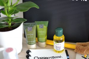 Win een green happiness pakket bij MonsieurMango.nl - Rituals en Erica Kruiderijen massage olie